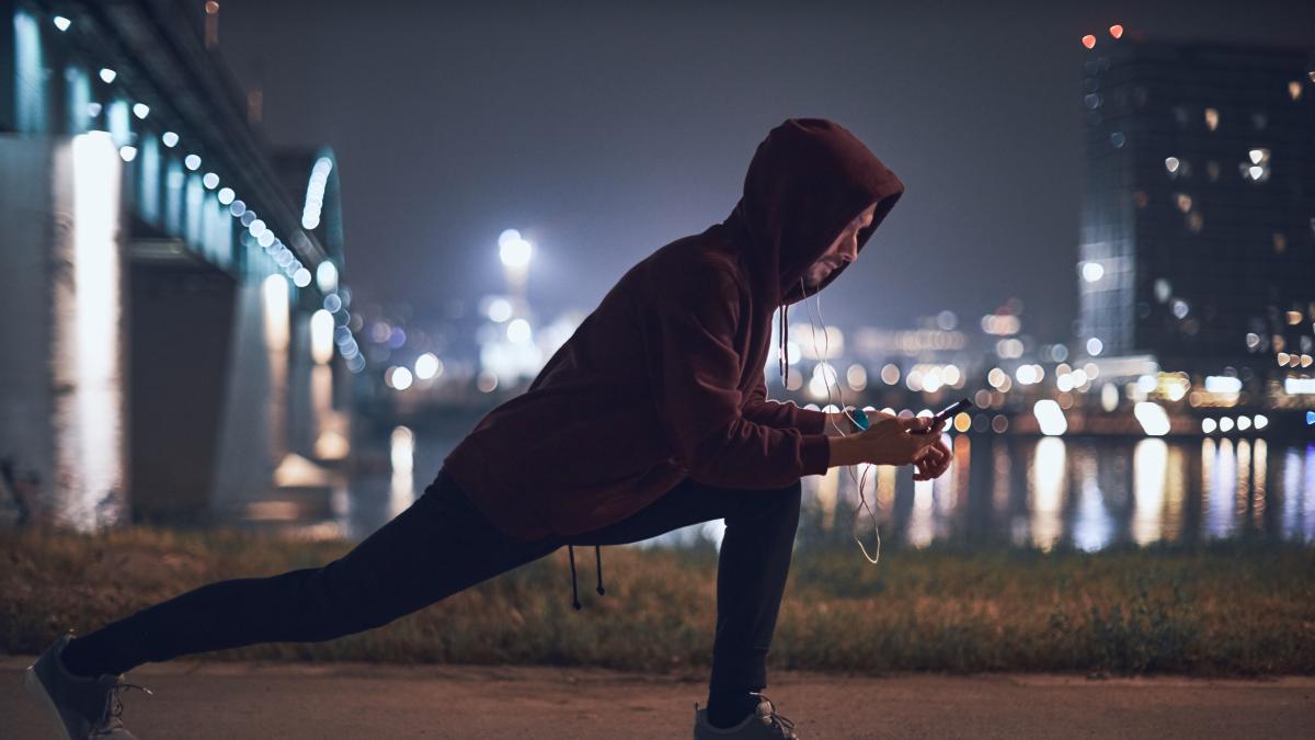 晚上运动可以改善血糖水平，但要注意额外的运动习惯